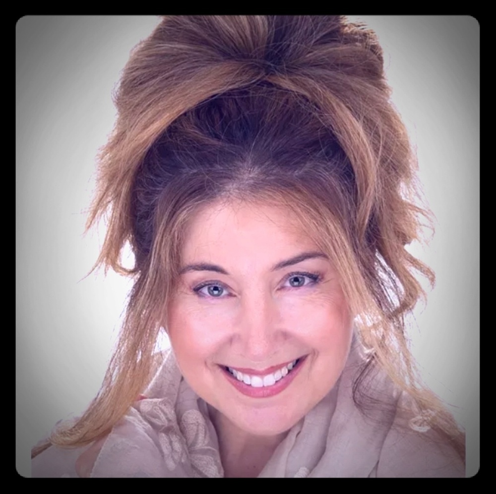 Meet your Posher, Gina